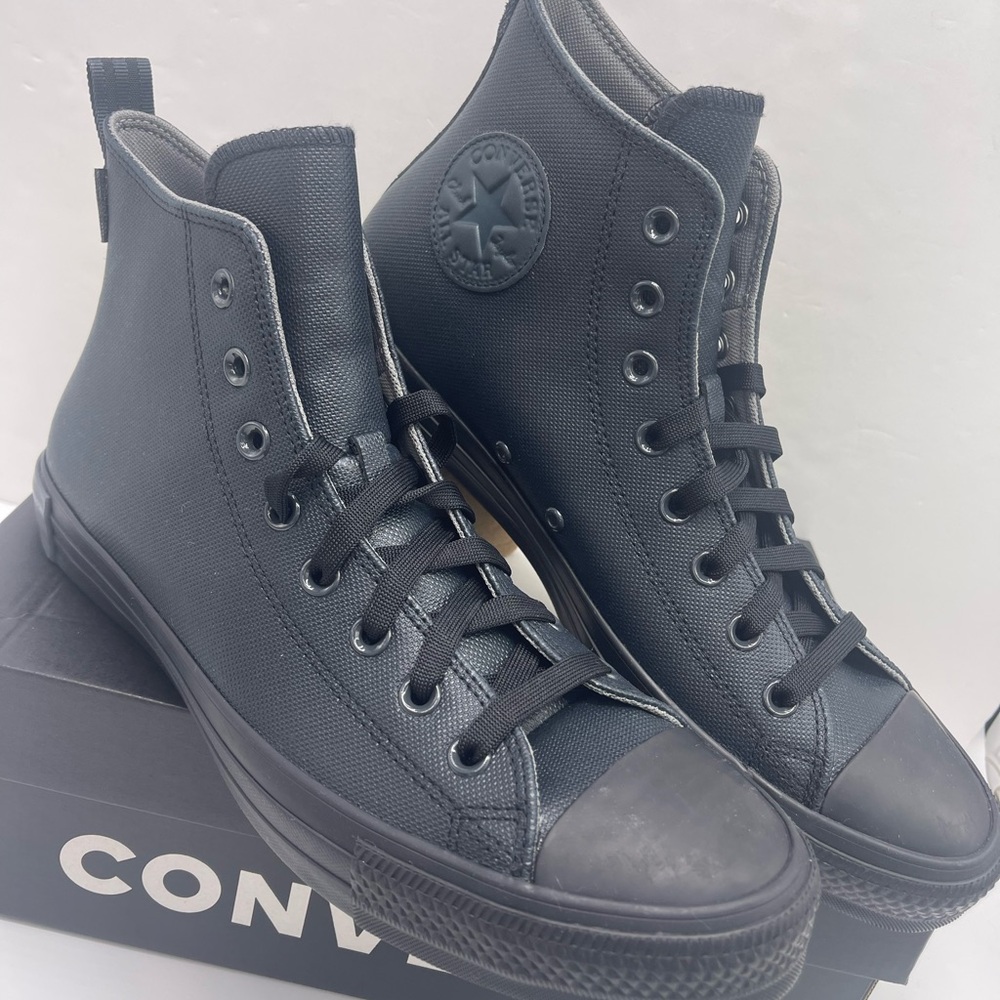 Converse Black High-Top Men's A09485C
CTAS HI
SHADOW WOODS/BLACK Sneakers - Picture 2 of 16